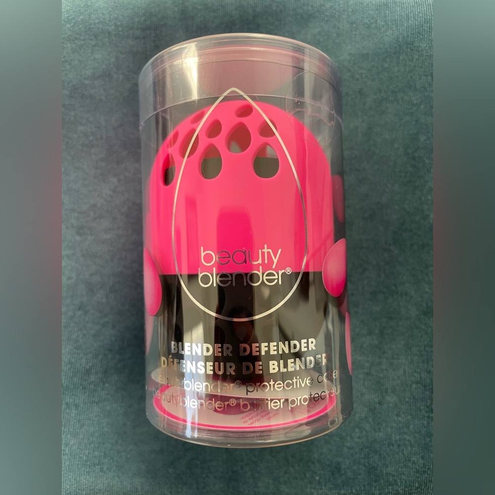 Beautyblender blender defender